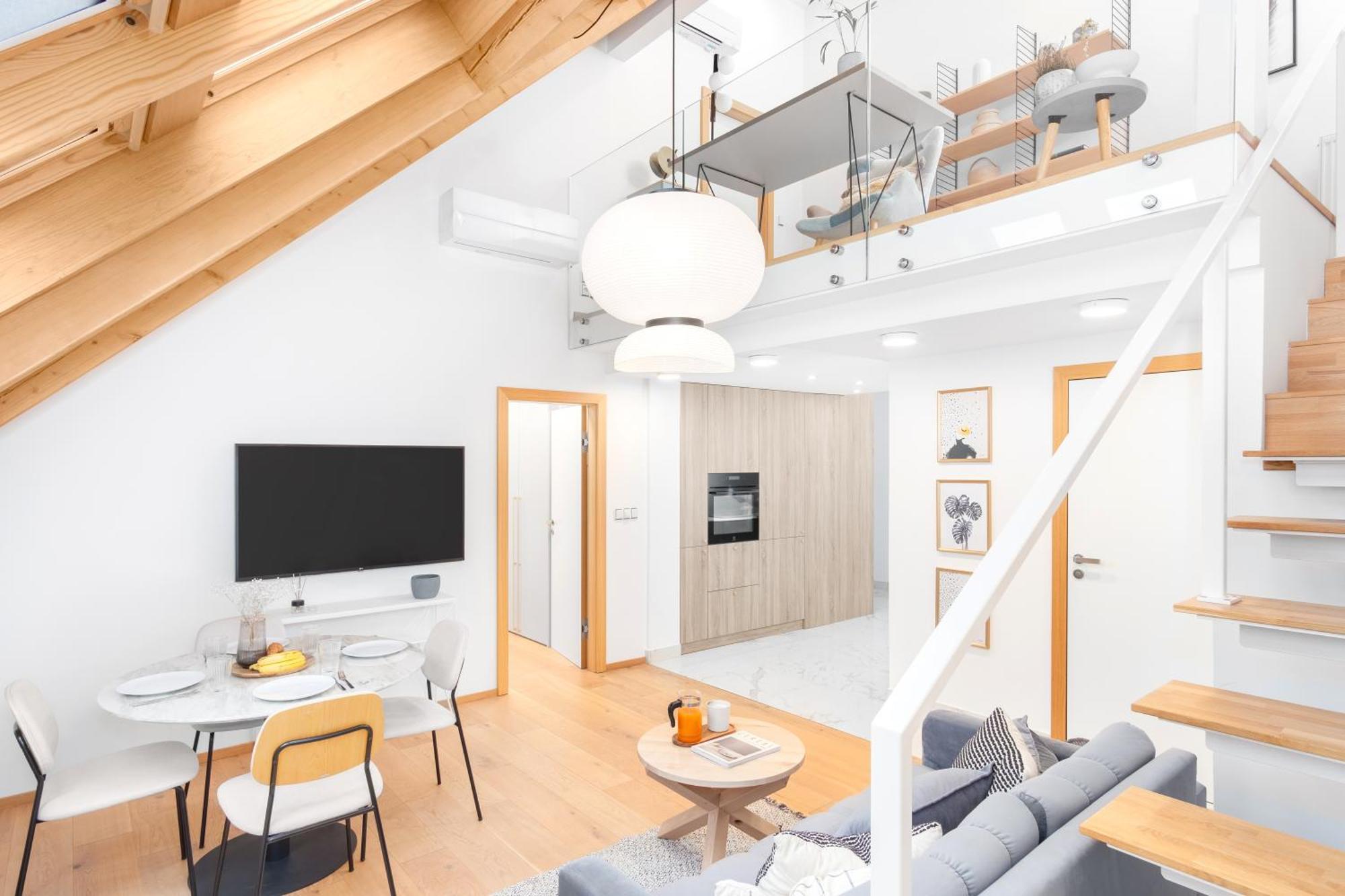 Days - Maisonette - Trendy Area * Prague