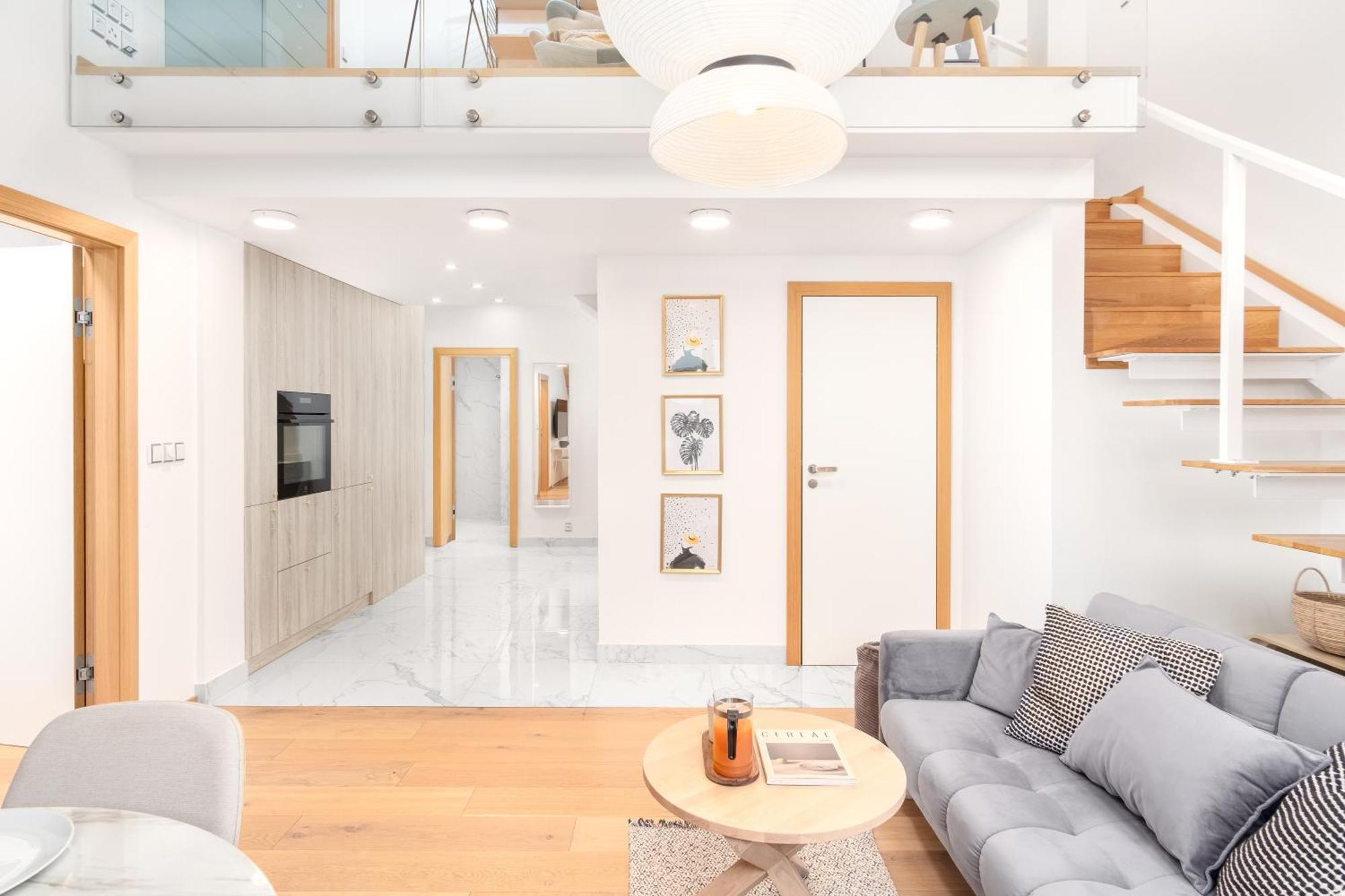 Days - Maisonette - Trendy Area Apartment *